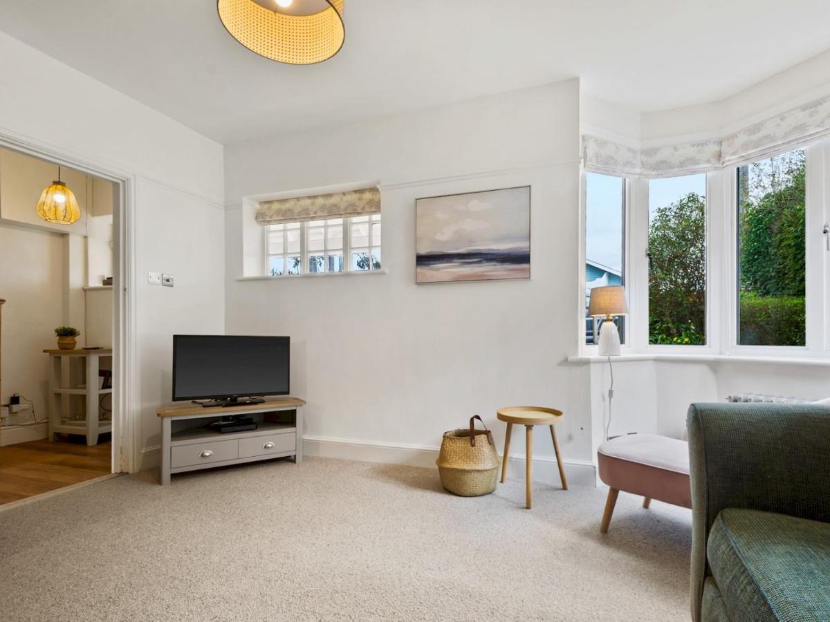 Pass The Keys Appletree Cottage - A Chic Seaside Home And Garden Whitstable Esterno foto