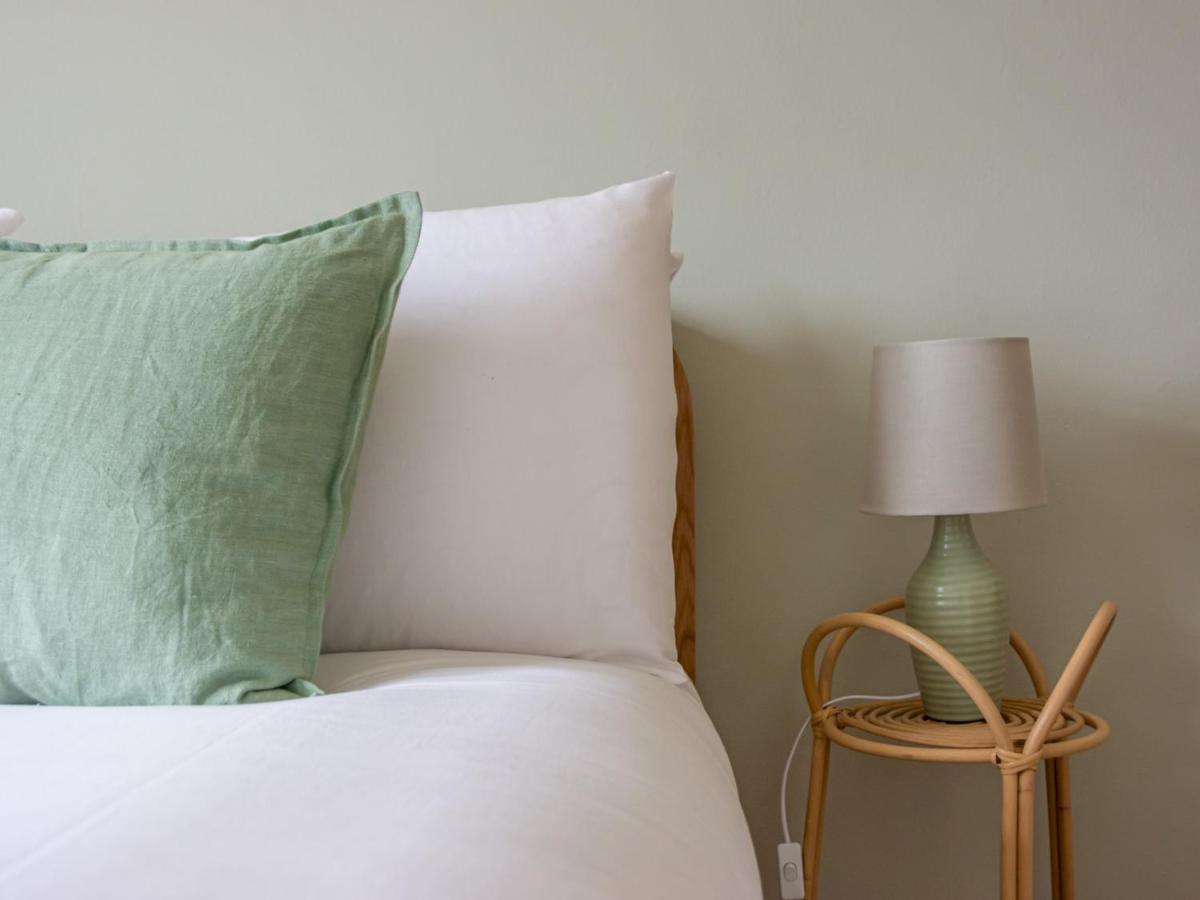 Pass The Keys Appletree Cottage - A Chic Seaside Home And Garden Whitstable Esterno foto
