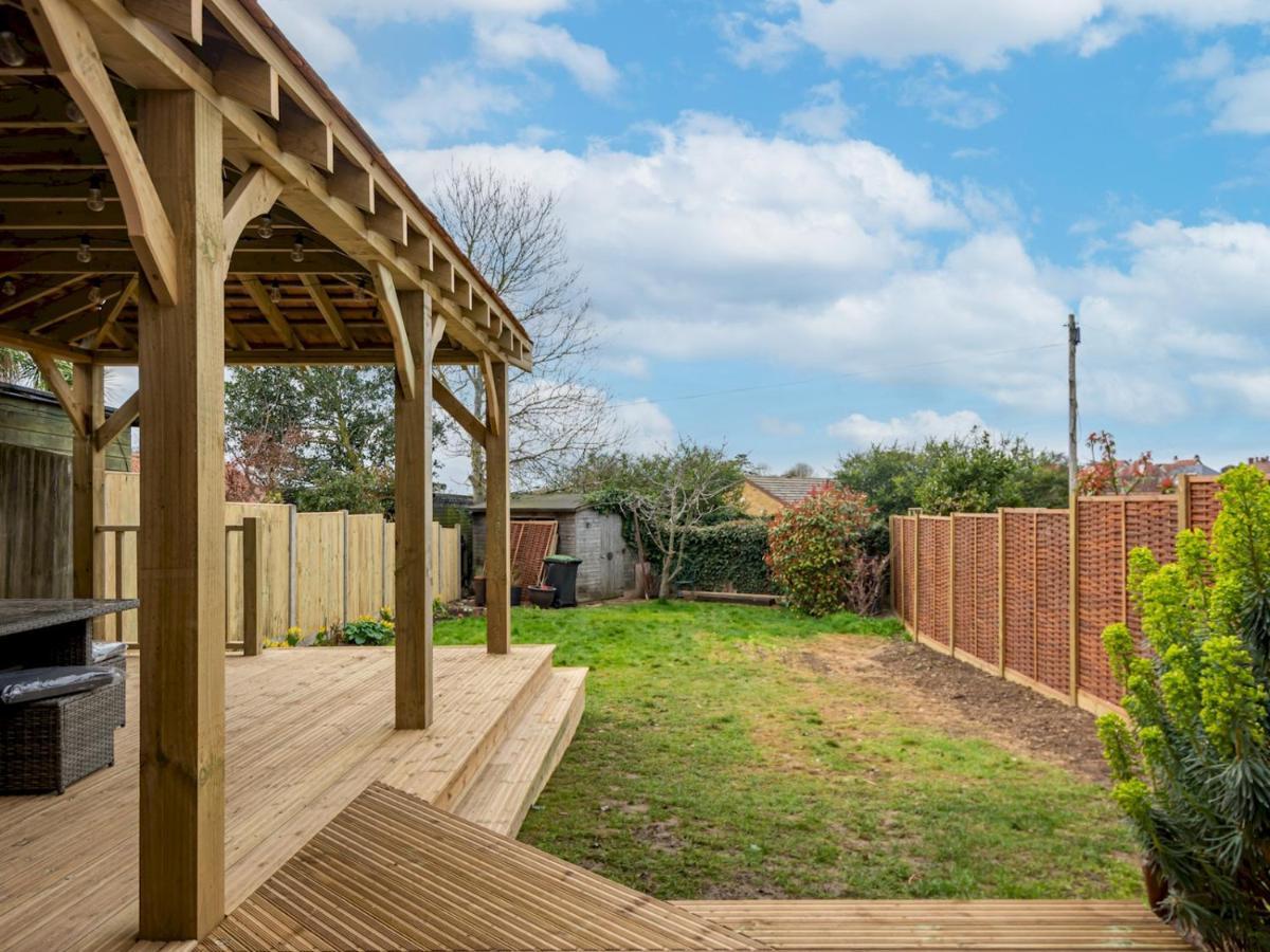 Pass The Keys Appletree Cottage - A Chic Seaside Home And Garden Whitstable Esterno foto